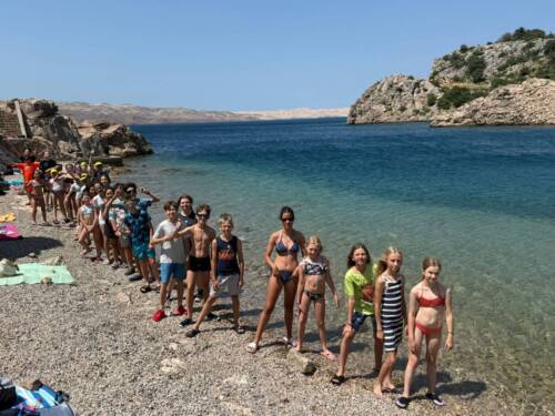 72d322c8-a5d3-4165-92a1-1212624a1847